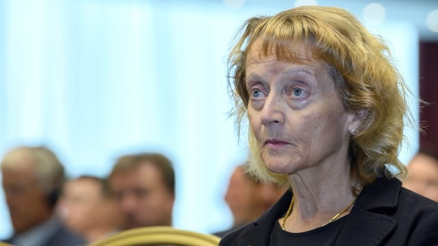 Eveline Widmer-Schlumpf: «I dovra dunnas en l'executiva»