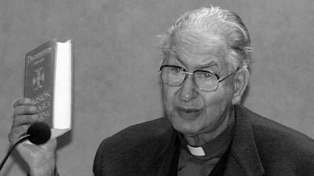 Il cardinal svizzer Georges Cottier. 