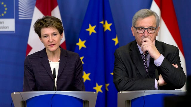 Simonetta Sommaruga, presidenta da la Confederaziun e Jean-Claude Juncker, president da la cumissiun da l'UE.