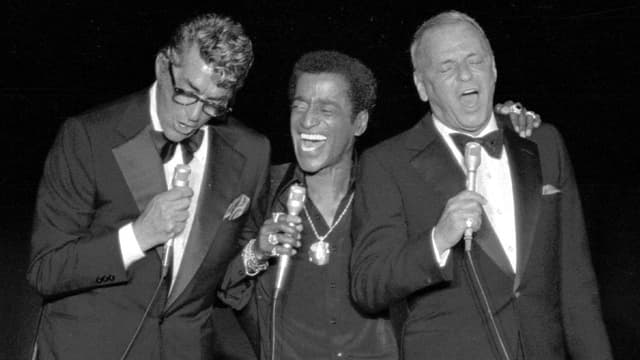 Da sanester: Dean Martin, Sammy Davis Jr. e Frank Sinatra.