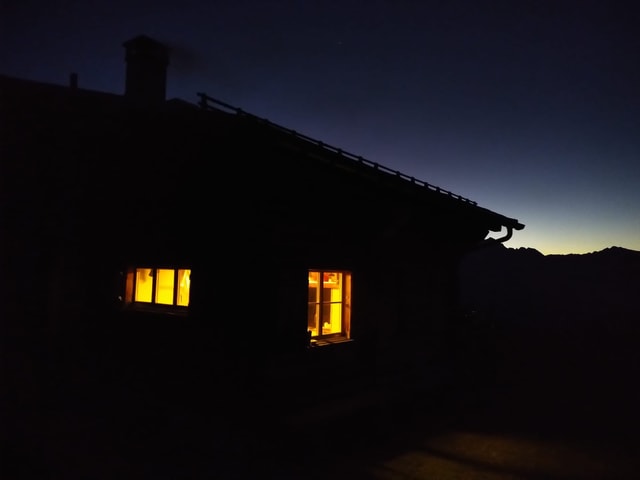 La saira suenter chatscha avant tegia.