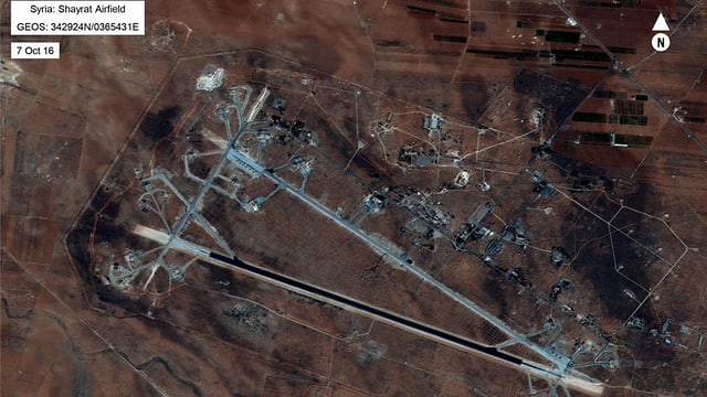 La plazza aviatica da l'armada siriana ch'ils Stadis Unids han attatgà cun 59 rachetas