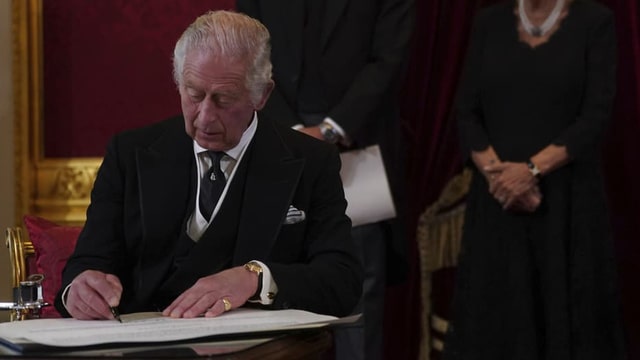 Charles III: «Jau sun fitg pertschert da questa gronda ierta e la gronda responsbladad»