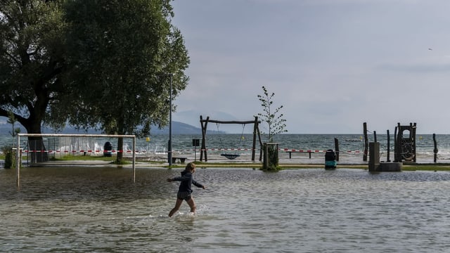 Situaziun al Lai da Neuchâtel. Situaziun al Lai da Neuchâtel.