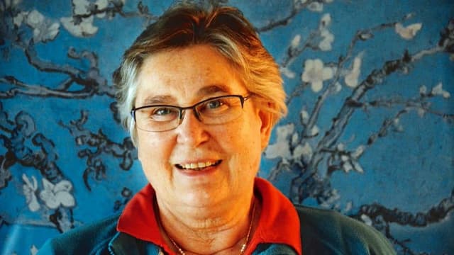 Cudesch da cuschinar da l'uvestgieu: Discurs cun l'etnologa Ursula Brunold