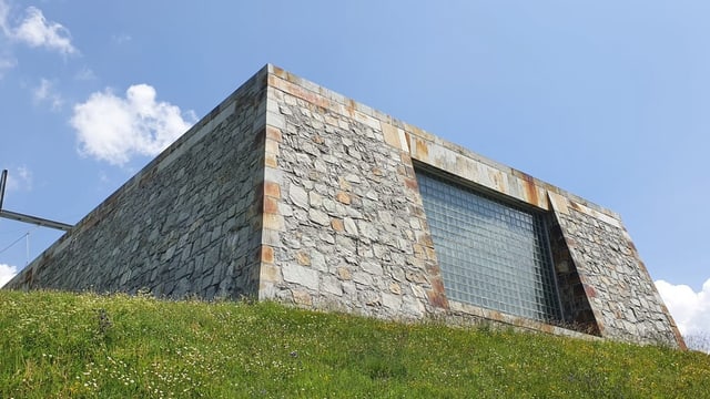 Albanatscha – in monument architectonic plain electronica
