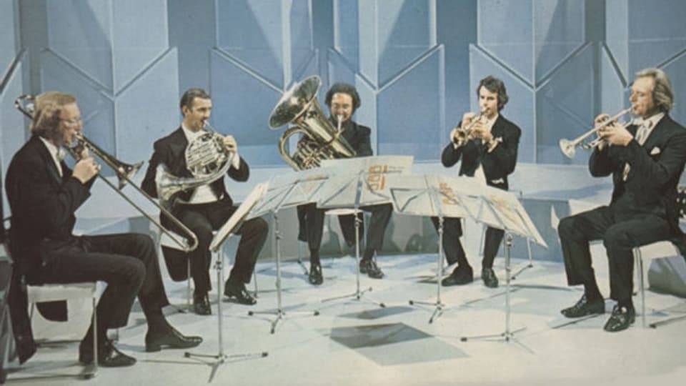 Quintet Philip Jones Brass Ensemble (da sanester): John Iveson, Ifor James, John Fletcher, Philip Jones ed Elgar Howarth.