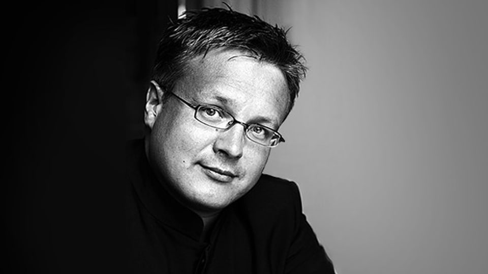 Philippe Bach è il nov schefdirigent da la Filarmonia da Chombra dal Grischun