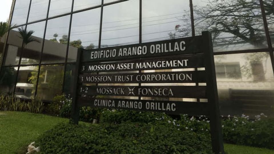 Documents secrets d’ina chanzlia d’advocasts da Panama procura per tensiun.