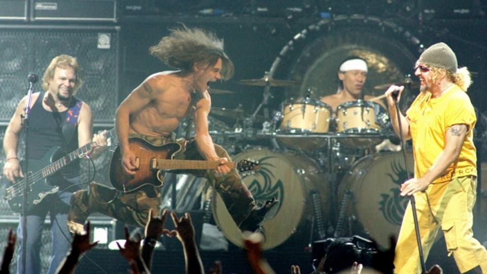 Van Halen durant in concert