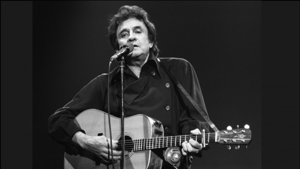 Johnny Cash durant in concert