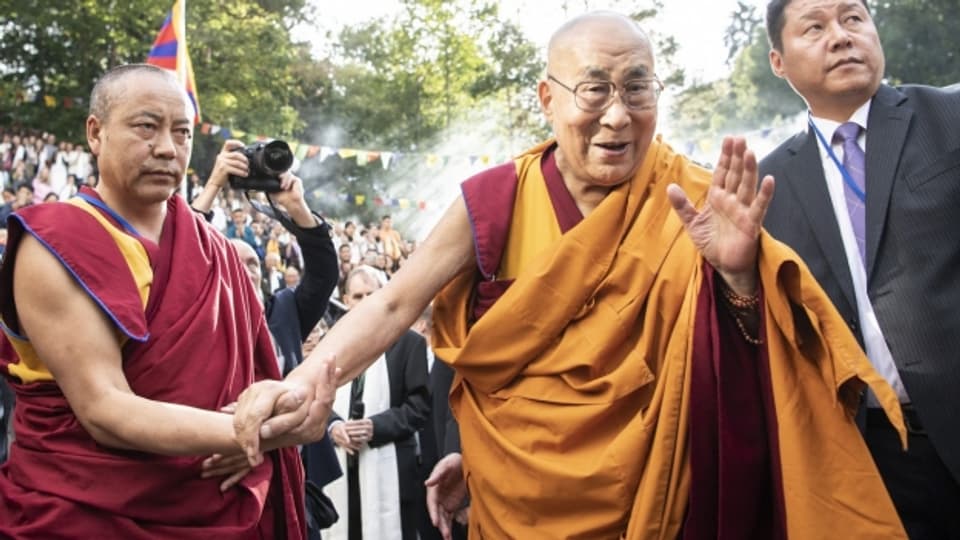 Dalai Lama visita Rikon.