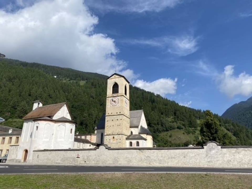 La Claustra Müstair po adina puspè beneventar visitas prominentas