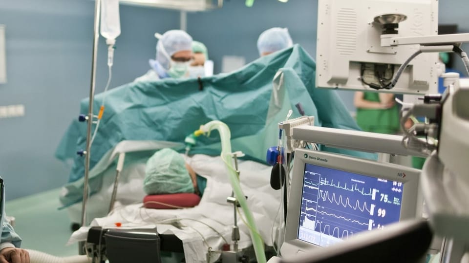 Ospitals en Grischun: Tuttina bler u damain cass urgents