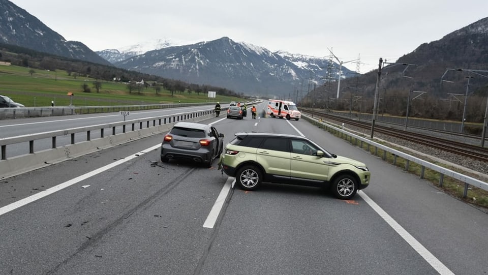 Autos donnegiads sin via.