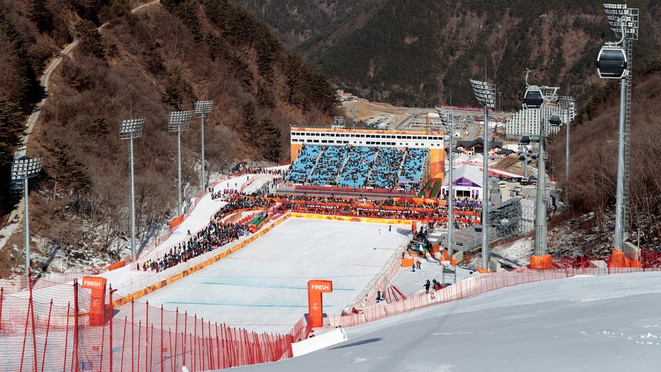 Il stadion a l'arrivada da Jeongseon. 