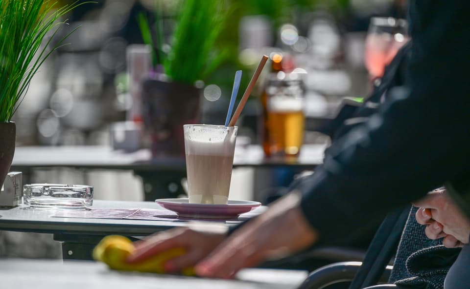 Gastgewerbe: Im Juli 147 arbeitslose Personen im Kanton Graubünden. 
