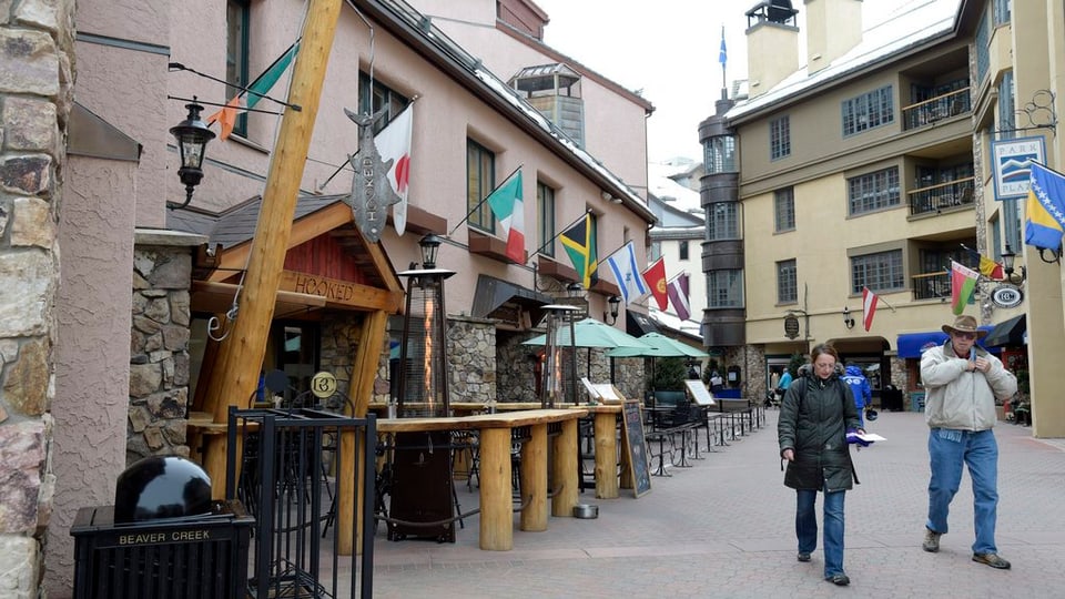 Cafés e butiettas en il Beaver Creek Resort.