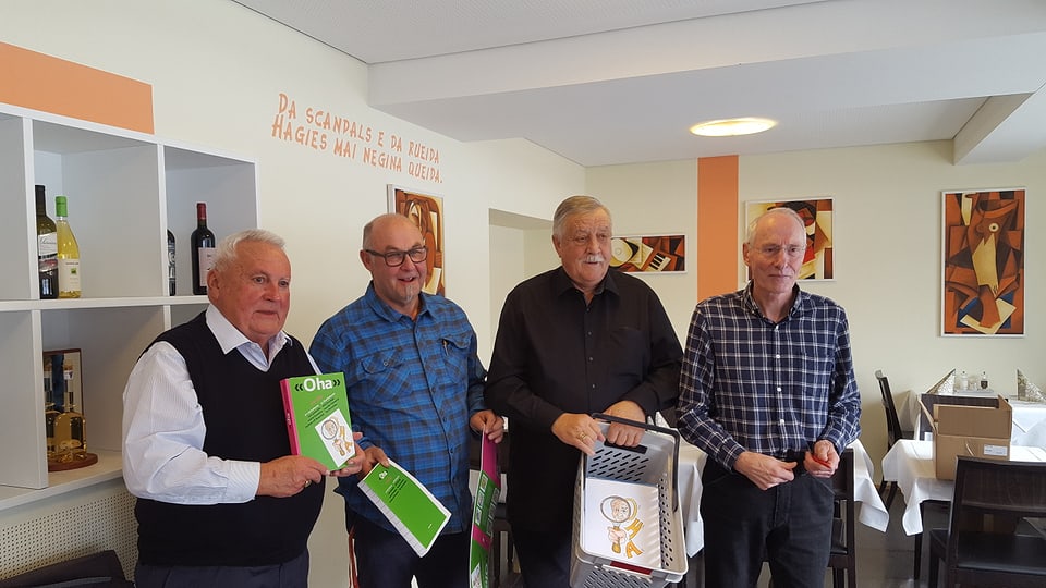 Ils quatter babs da «Oha»: Giusep Capaul, Marius Hublard, Linus Flepp e Bistgaun Cathomen. (da sanester a dretg)
