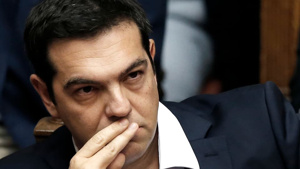 Il primminister Alexis Tsipras insista sin la votaziun dal pievel.