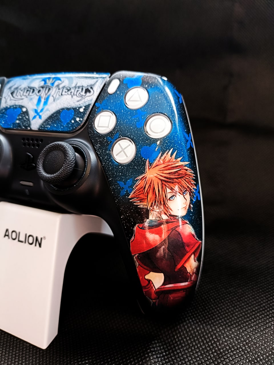 Controller mit Abbildung von Kingdom Hearts