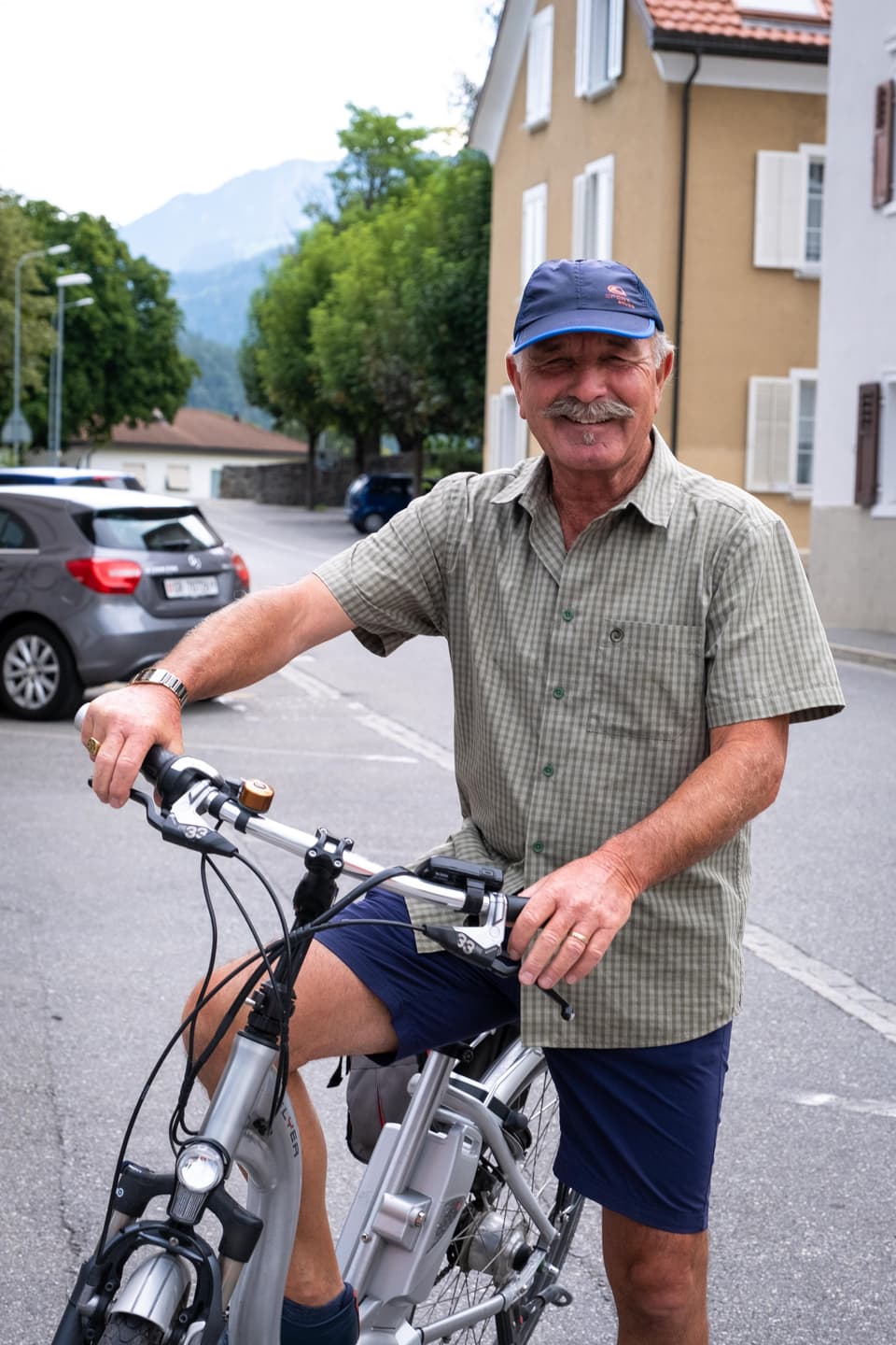 Portrait Rainer Kohler a Panaduz. El sin ses velo da E-bike. 