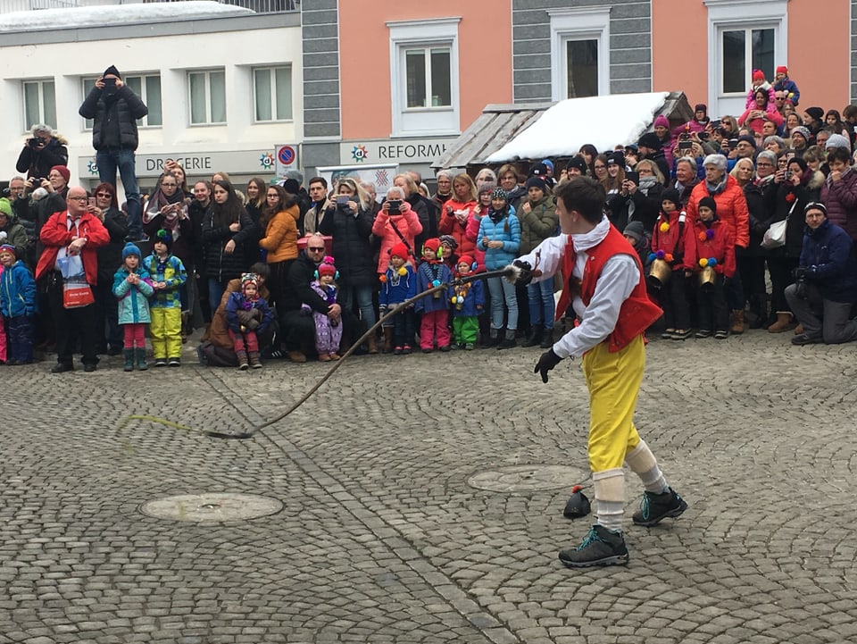 Impressiuns dal Chalandamarz a Samedan.