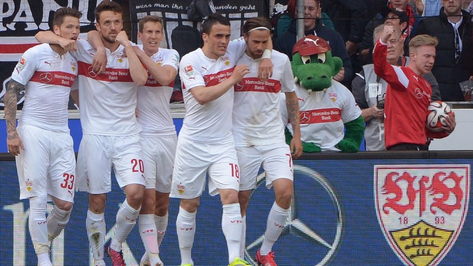 5 giugaders dal VfB Stuttgart che stattan en ritga.