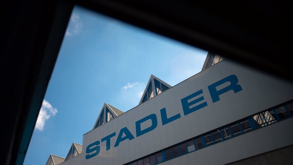 Purtret dal logo da Stadler Rail
