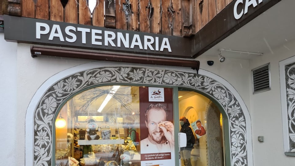 Entrada pasternaria Sedrun.