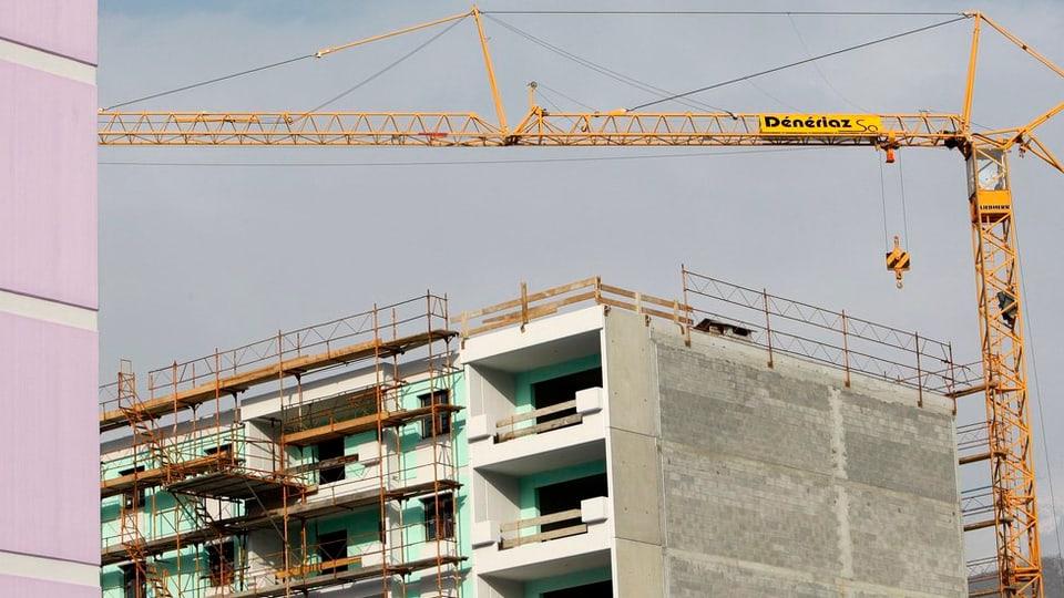 Crana sin in plazzal da construcziun.