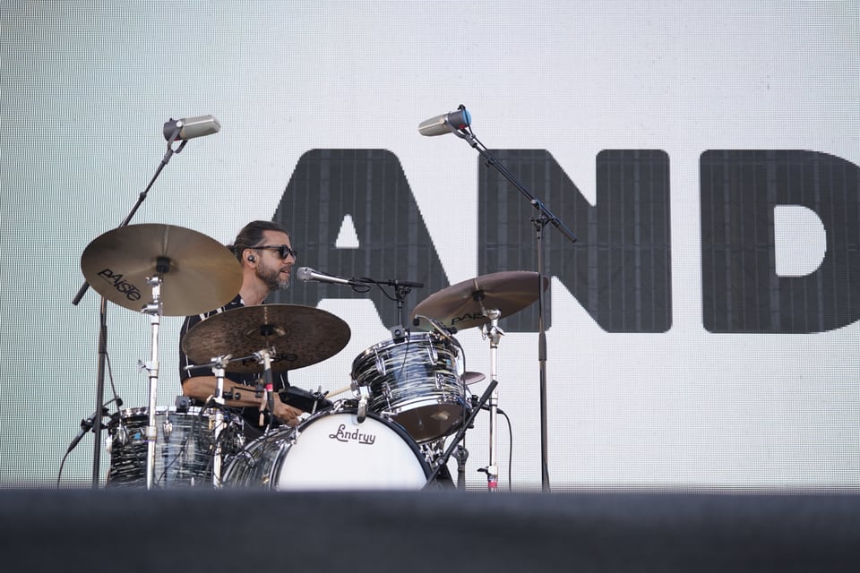 Der Drummer von Andryy während des Konzerts.