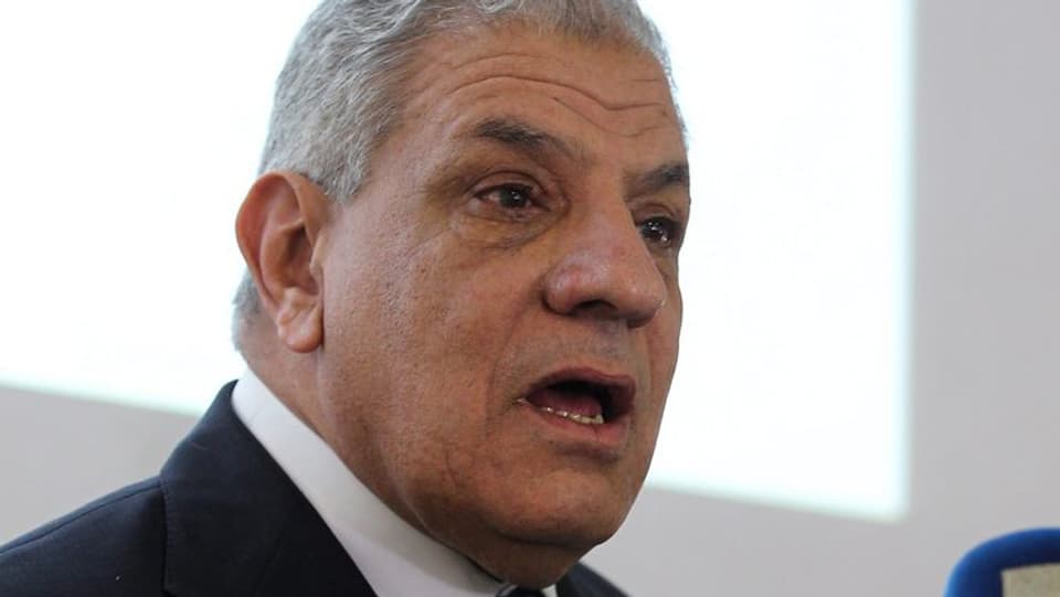 Il primminister vertent Ibrahim Mahlab duai s'occupar vinavant cun las fatschentas fin tar las elecziuns.