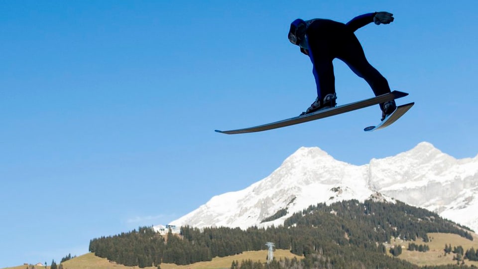 Siglir cun skis cun cuntrada senza naiv.