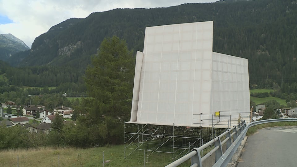 Modell der Autobahnkirche in Andeer.