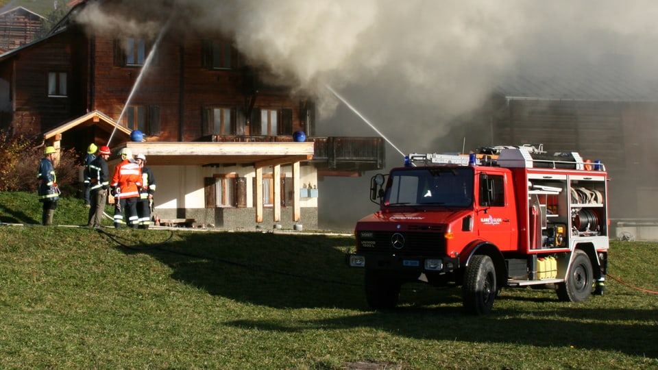 Auto da cisterna en servetsch 