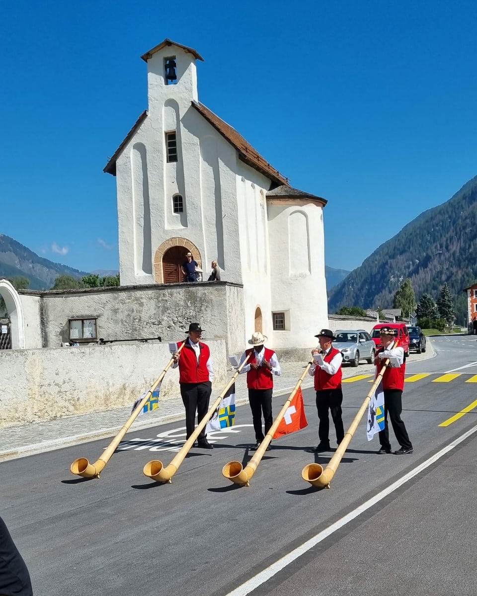 Alphornbläser in Müstair 