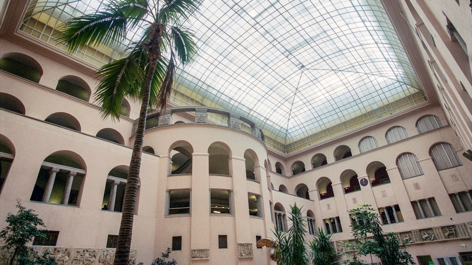 L’uschenumnà Lichthof da l’universitad da Turitg.