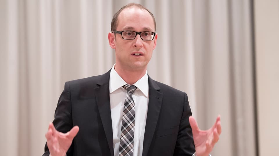 Martin Candinas ha inoltrà in'interpellaziun tar il Cussegl federal. 