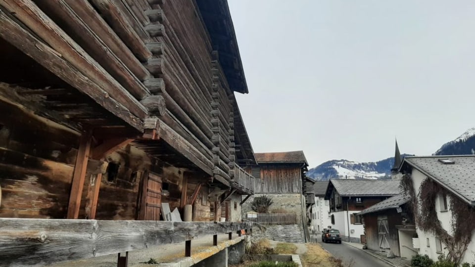 Stallas en il vitg da Sagogn