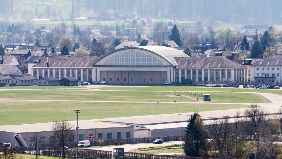 Plazza aviatica Dübendorf.