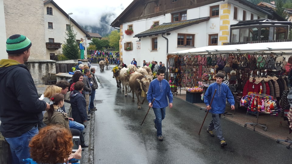 Festa da racolta en Val Müstair.