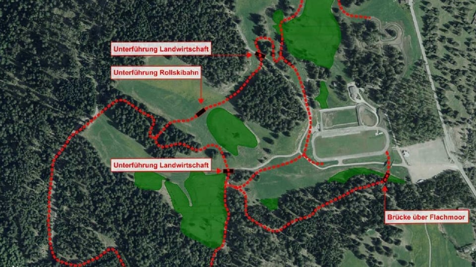 In plan che mussa in traject projectà dad ir cun skis cun rodas.