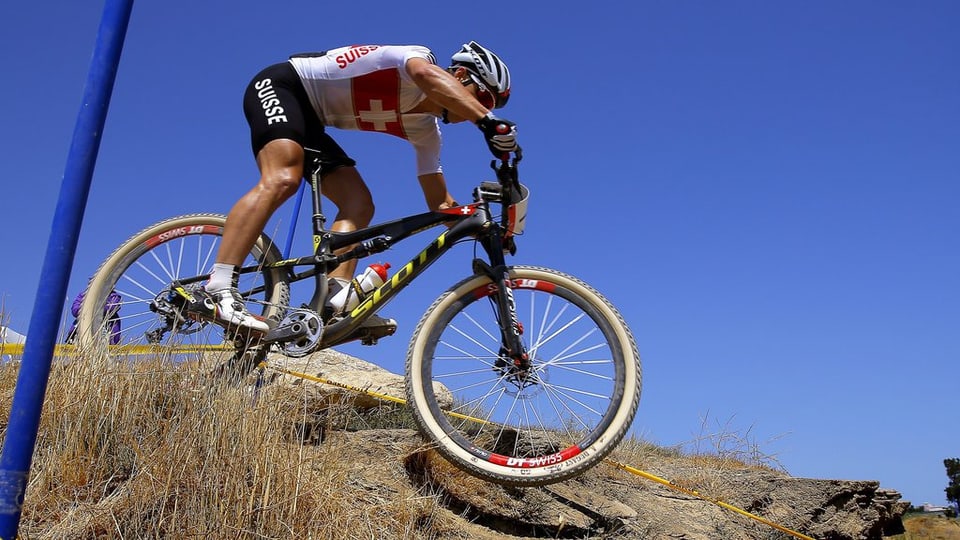 Nino Schurter ed Andrin Beeli: 2 favorits sursilvans al cup mundial da mountainbike a Lai.