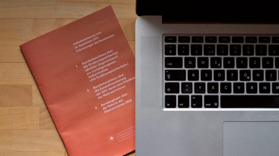 Laptop cun in carnet da vuschar daspera