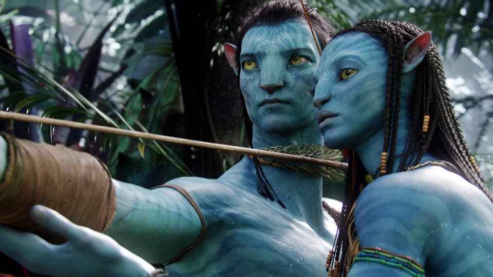 duas figuras or dal Film Avatar