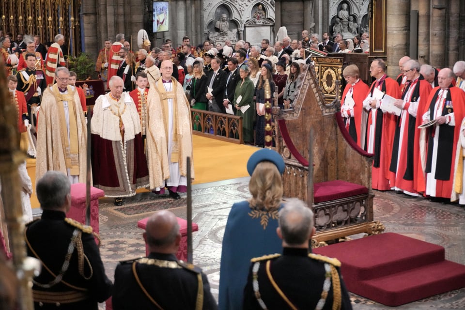 Chrales III. in der Westminster Abbey