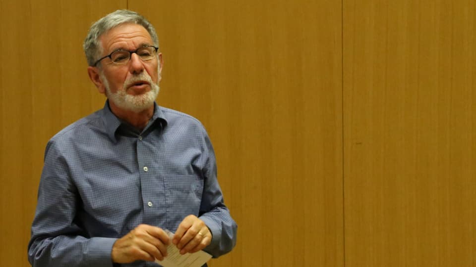 Betg leventar la dispita dal rumantsch grischun - Purtret da Johannes Flury il president da la Lia Rumantscha