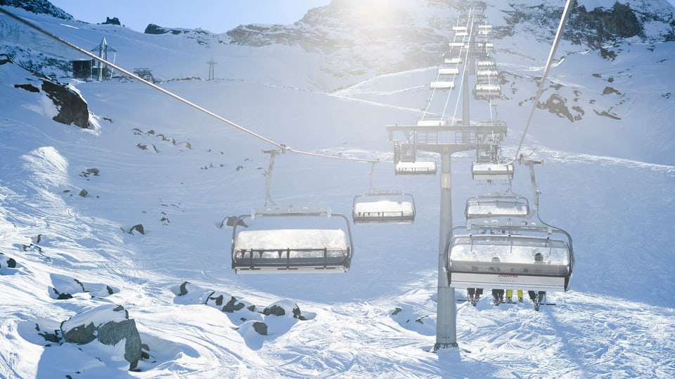 cuntrada alpina, naiv ed ina sutgera da quatter