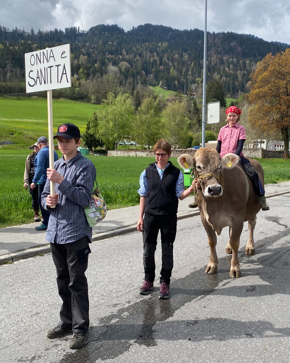 Umzug durch Ilanz.